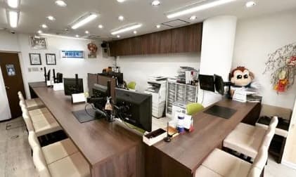 カウンターでゆっくり部屋探し♪