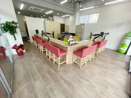 カウンターでゆっくり部屋探し♪