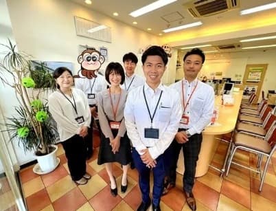 スタッフ一同お待ちしております♪