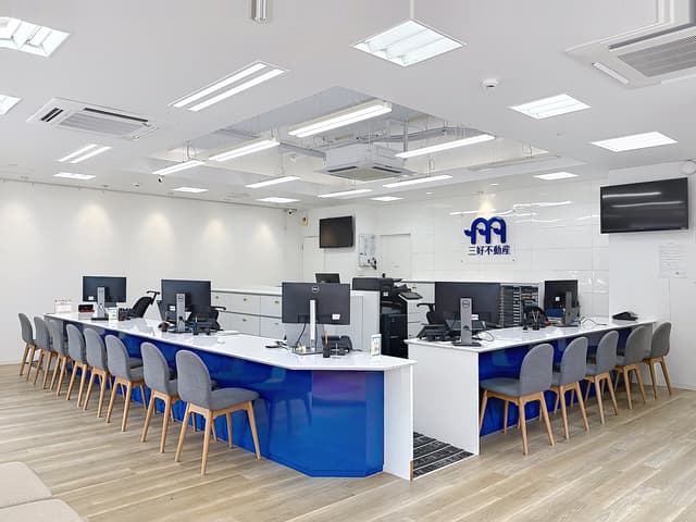 店舗内観