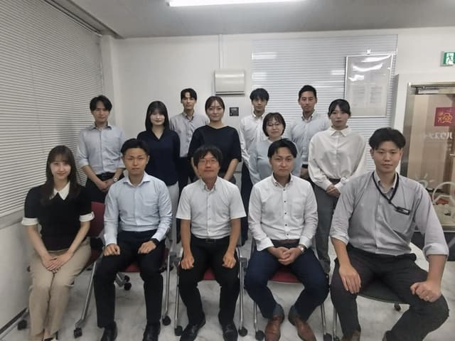 スタッフ一同、皆様のご来店を心よりお待ちしております♪
